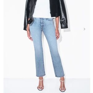 Frame Nico straight leg mid rise jean petite length